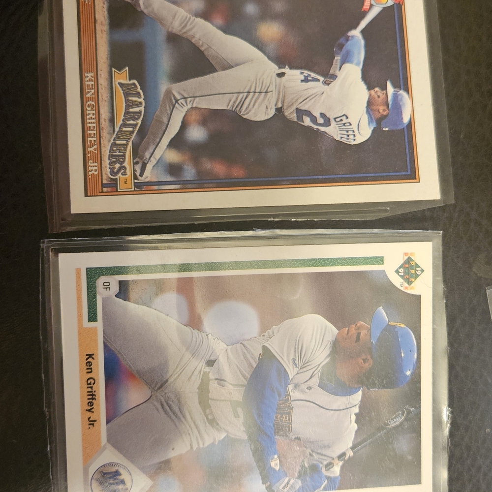 Baseball Trading Cards Set